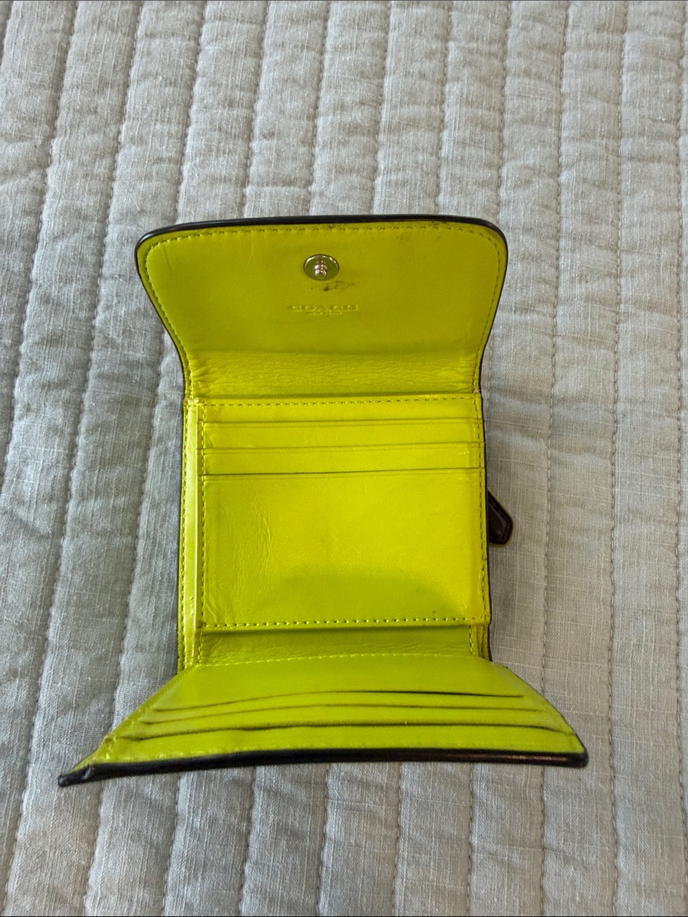Coach Brown Signature Compact Wallet with Gold Logo - Picture 3 of 6